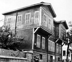 ataselanikhome